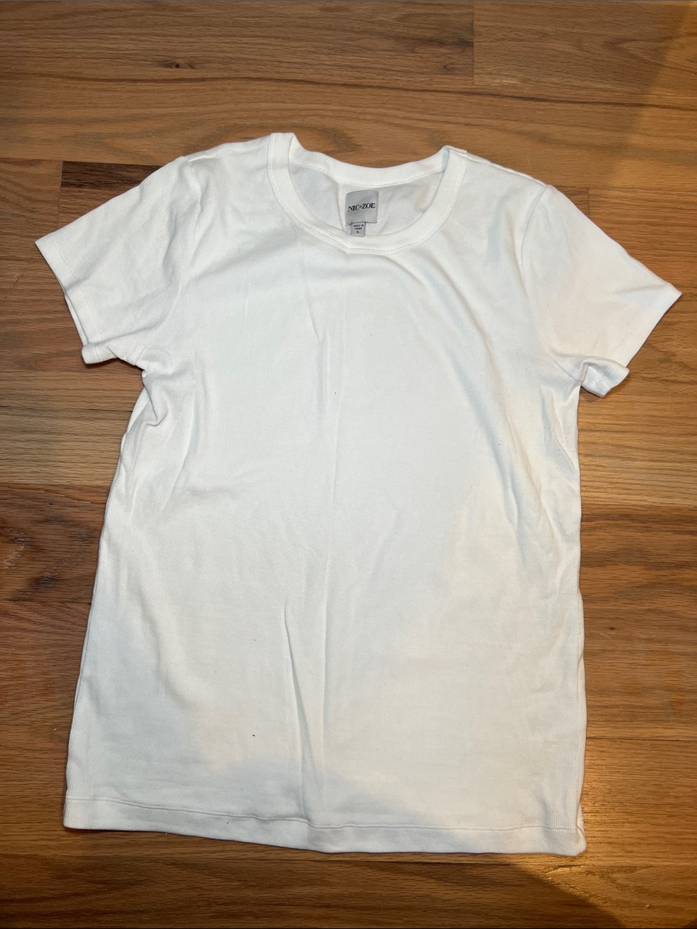NIC+ZOE Cream Crewneck Tee